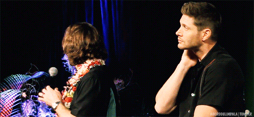 aborddelimpala giphyupload fuck middle finger jensen ackles GIF