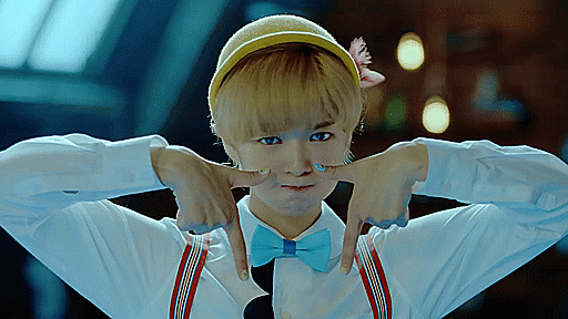k-pop tt GIF
