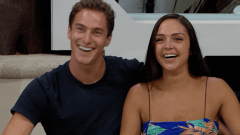 fox tv hug GIF by Paradise Hotel