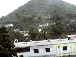 Cyclone Hudhud Hits East Indian City of Visakhapatnam