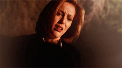 mulder x scully and my heart broke GIF
