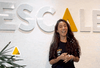 Feliz Entusiasmada GIF by Escale Digital