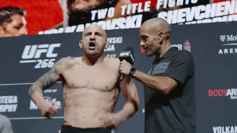 Alexander Volkanovski Sport GIF by UFC