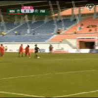 Nadia GIF