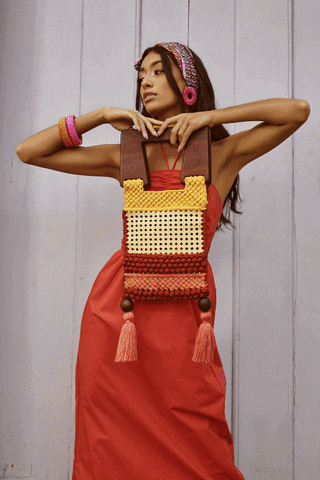 rebecaligabue giphyupload artesanato bolsa ka figueiredo GIF