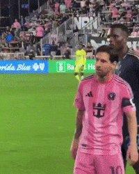 Messi Elbow GIF