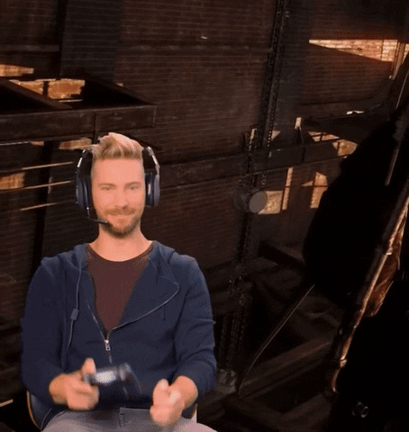 RETROREPLAY giphyupload wtf wait what the last of us GIF