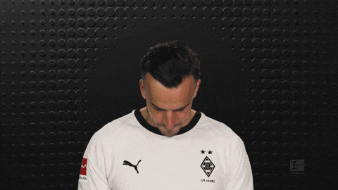 Look Up Borussia Moenchengladbach GIF by Bundesliga