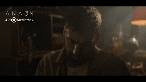 Shocked Fantasy GIF by Studio Hamburg Serienwerft GmbH