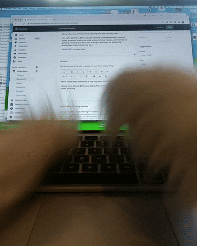 munjomunjo typing error pomeranian pom GIF