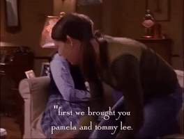 season 2 netflix GIF by Gilmore Girls 