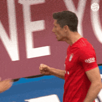 Robert Lewandowski Hug GIF by FC Bayern Munich