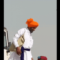 amy_singh dance chill vibe rifle GIF