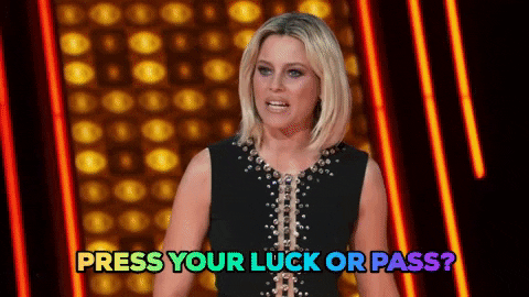 abcnetwork giphygifmaker pass elizabeth banks press your luck GIF