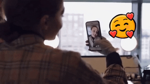 voeshny giphygifmaker giphyattribution kiss clean GIF