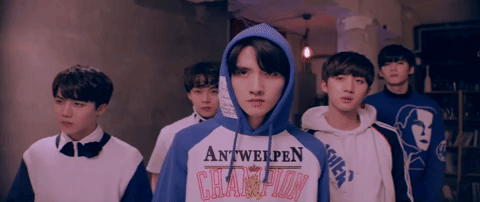 k-pop pentagon GIF