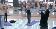 operacion triunfo yoga GIF