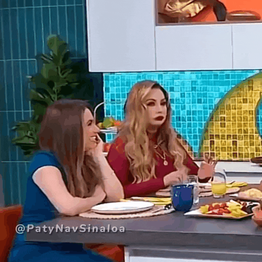 Patricia Navidad Reaccion GIF