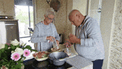 Rob Bed And Breakfast GIF by RTL
