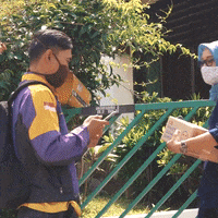 Ecommerce Shopee GIF by Paxel.co