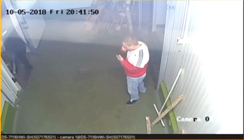 cakar fail GIF