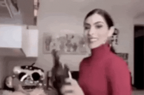 Maria Leon Vino GIF