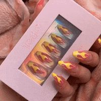 Press On Nails GIF by Trés She