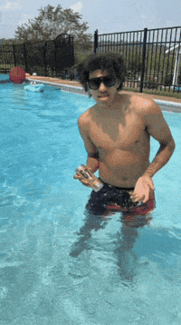 Rwe GIF by Overtime