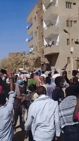 Gunfire Reported as Sudanese Forces Crack Down on Protest