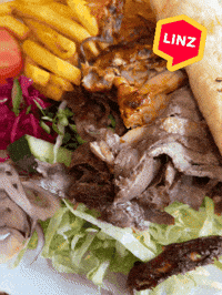 Chicken Wow GIF by Linz News