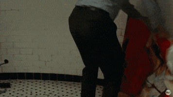 suspicious los angeles GIF by TNT Drama