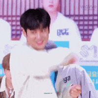 Ikon Chan GIF