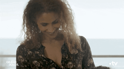 Couple Love GIF by Un si grand soleil