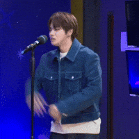 Leo GIF