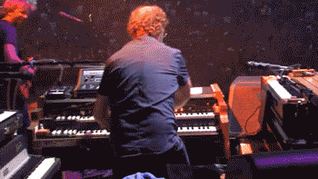 Keyboard Multitasking GIF by jOnNy'S wOrLd
