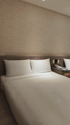 ba6d5a96a573411cbf4937d731dd75fc giphyupload GIF