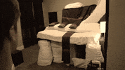 Sean Flanagan Hello GIF by FoilArmsandHog