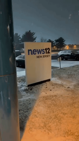 Snowfall in New Jersey as Nor'easter Approaches