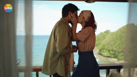 French Kiss Love GIF by Show TV