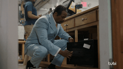 Mad Damon Wayans GIF by Tubi