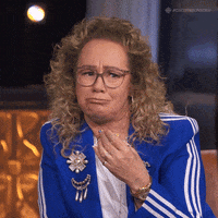 Dragons Den Kiss GIF by CBC