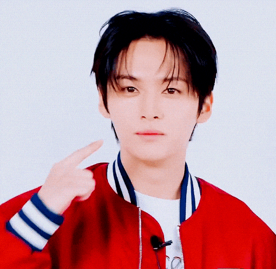 Lee Know GIF