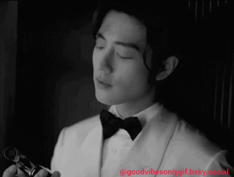 marifanaccount  GIF