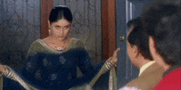 Kareena Kapoor Bollywood GIF by bypriyashah