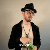 Hungry Glasses GIF by Mi Carta Diseño Humano