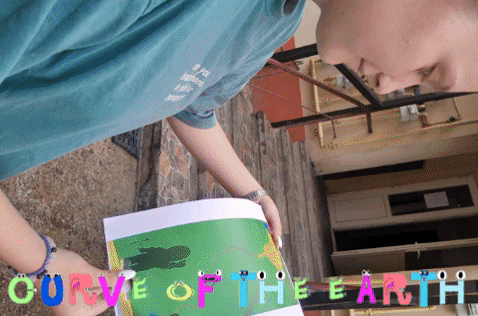 iulianaciubuc giphygifmaker curve of the earth GIF