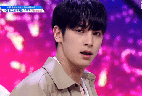 santsuksan giphyupload GIF