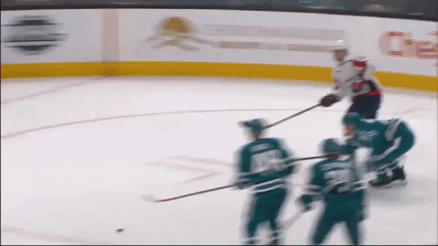 00ac3cac8aa54ca0b2505e9e498e94ba giphyupload GIF