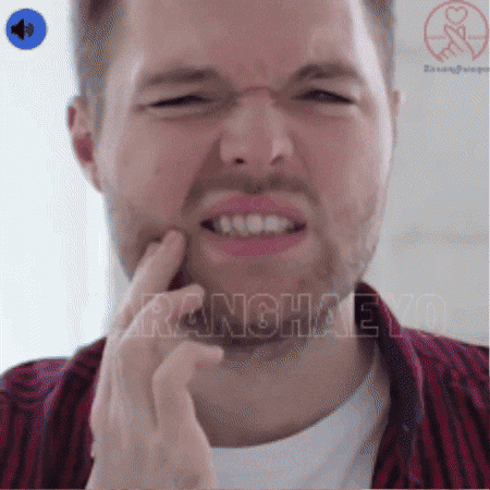 mootttt giphygifmaker GIF