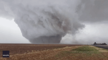Storm Chaser Films Massive Tornado in Northwest Texas